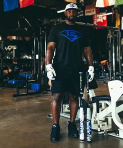 2023 Louisville Slugger Everett Williams 2.0 12" USSSA Slowpitch Softball Bat: WBL2738010 10 2023 Louisville Slugger Everett Williams 2.0 12" USSSA Slowpitch Softball Bat: WBL2738010 -wp populaire magasin 2023 Louisville Slugger Everett Williams Pass Em Out Slowpitch Softball bat Lifestyle 3