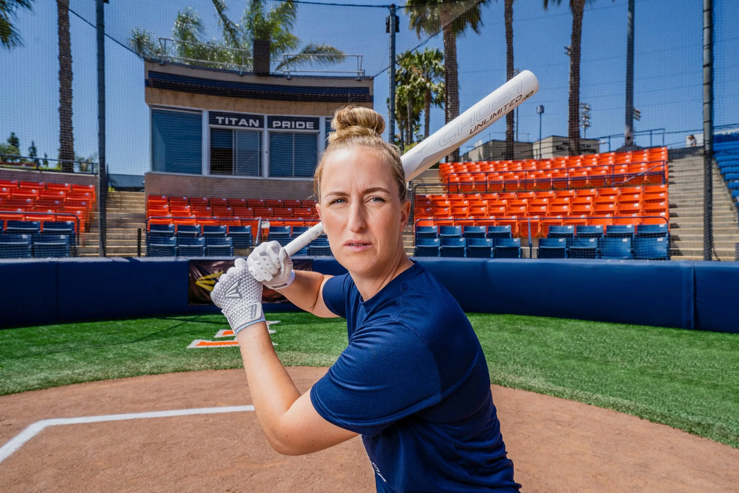 2023 Easton Ghost Unlimited (-10) Fastpitch Softball Bat: FP23GHUL10 11 2023 Easton Ghost Unlimited (-10) Fastpitch Softball Bat: FP23GHUL10 - Image 9