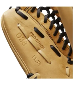 2022 Wilson A2000 D33 11.75" Pitcher's Baseball Glove: WTA20RB22D33 -wp populaire magasin WBW100393 6 A2000 Leather D33 1175 Blonde Black.png.cq5dam.web .1200.1200